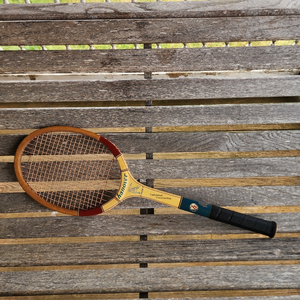 VTG Hanover Cadet Laminated Tennis Racquet (27" L) Head Sz. (8.5 x 11.5) Sz. (4)